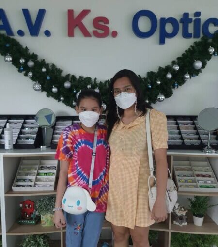 ร้านแว่นตาเอวี.com คุณภาพในการตรวจวัด และ แก้ปัญหาสายตาระดับประเทศ (101) ร้านแว่นตาเอวี.com คุณภาพในการตรวจวัด และ แก้ปัญหาสายตาระดับประเทศ (101)