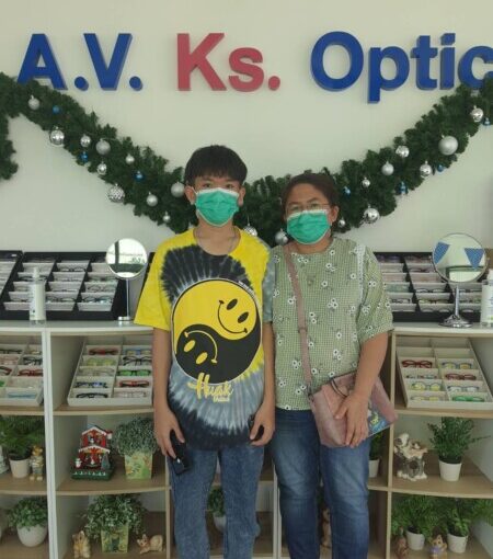 ร้านแว่นตาเอวี.com คุณภาพในการตรวจวัด และ แก้ปัญหาสายตาระดับประเทศ (127)